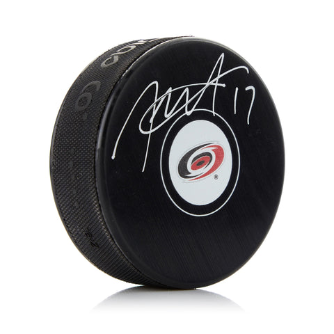 Rod Brind'Amour firmó el disco de los Carolina Hurricanes