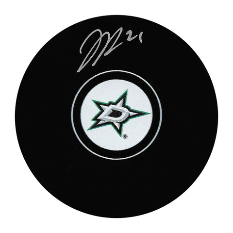 Jason Robertson firmó el disco de los Dallas Stars