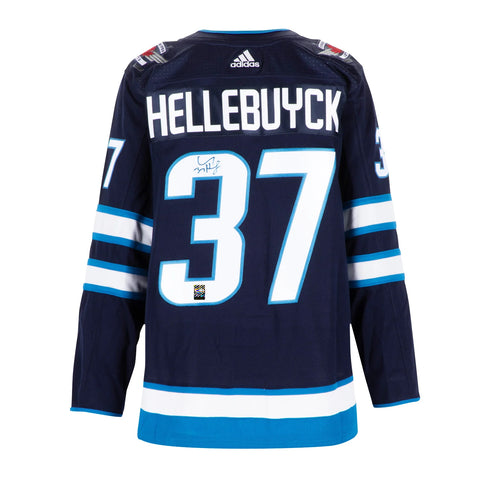 Connor Hellebuyck firmó la camiseta Adidas Pro de los Winnipeg Jets
