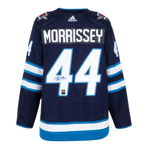 Camiseta Adidas Pro de los Winnipeg Jets firmada por Josh Morrissey