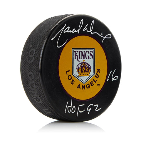 Marcel Dionne firmó el disco de Los Angeles Kings con nota del HOF