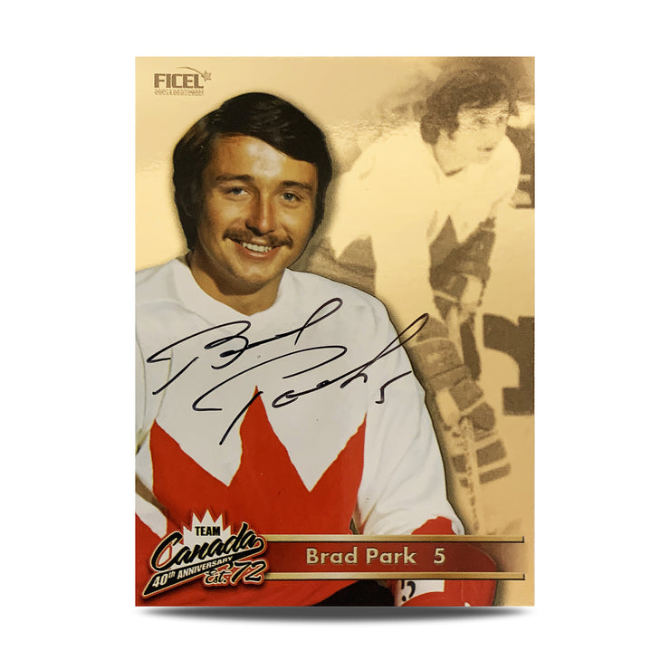 Tarjeta oficial firmada por Brad Park #5 del 40.° aniversario del equipo de Canadá de 1972