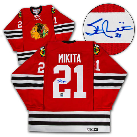 Stan Mikita firmó la camiseta vintage CCM de los Chicago Blackhawks