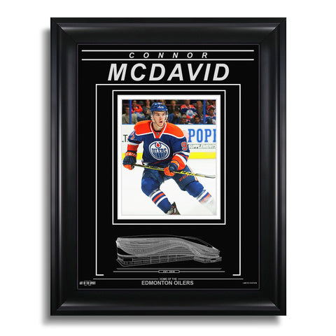 Fotografía enmarcada grabada de Connor McDavid de los Edmonton Oilers - Action Stop
