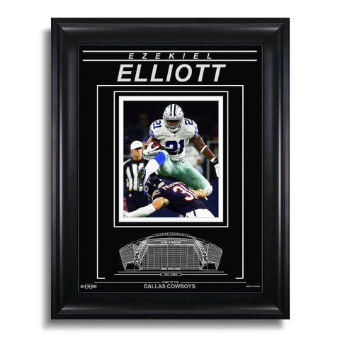 Fotografía enmarcada grabada de Ezekiel Elliott de los Dallas Cowboys - Acción