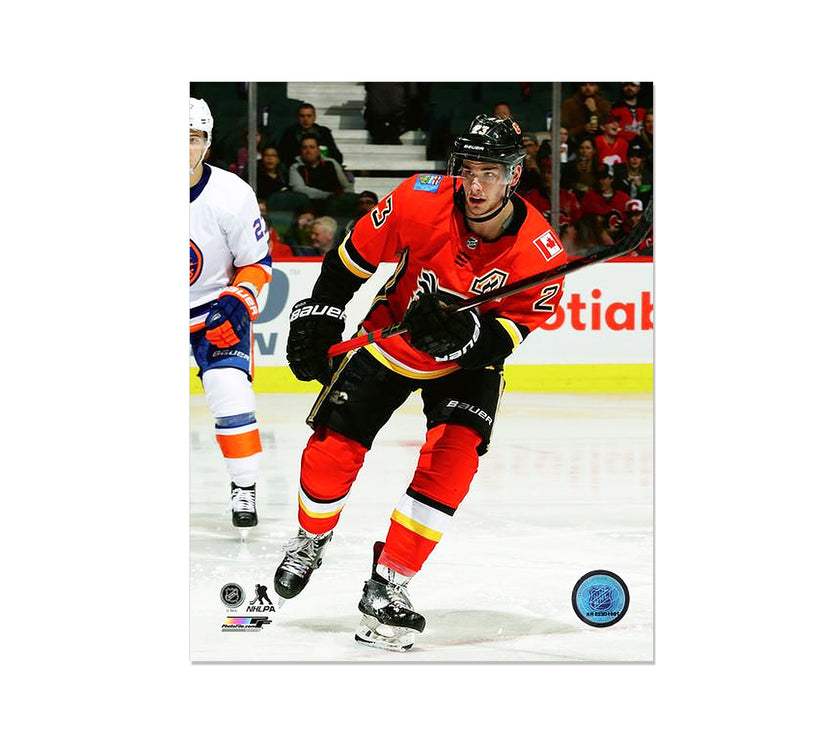 Sean Monahan Calgary Flames Engraved Framed Photo - Closeup - Heritage Hockey™